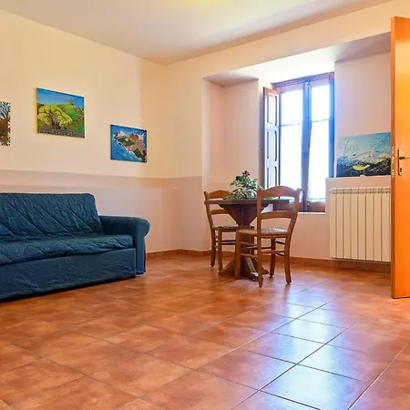 Farm stay La Pietra Antica O' Munti