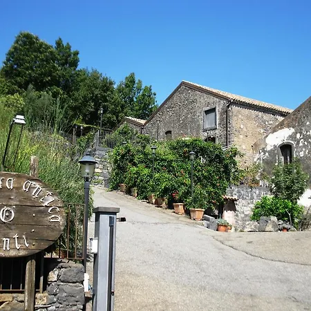La Pietra Antica O' Munti Mascali