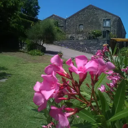 Farm stay La Pietra Antica O' Munti *