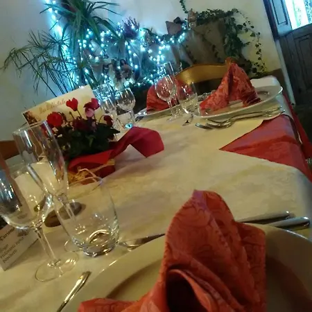 La Pietra Antica O' Munti Farm stay