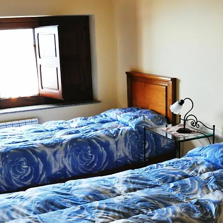La Pietra Antica O' Munti Farm stay *