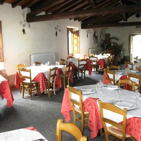 Farm stay La Pietra Antica O' Munti