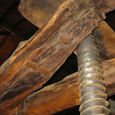 La Pietra Antica O' Munti * Mascali
